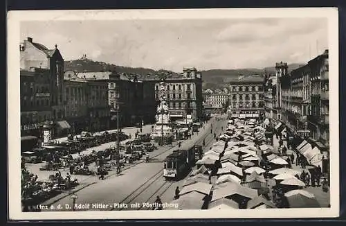 AK Linz a. D., Franz Josefs-Platz mit Pöstlingberg und Strassenbahn