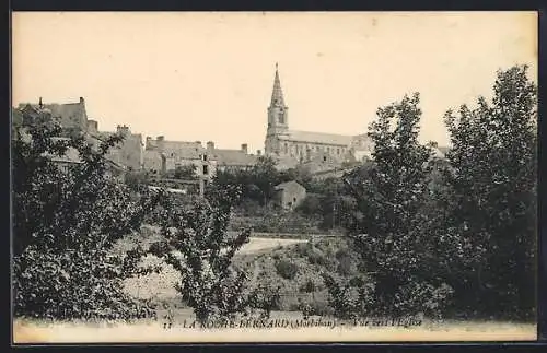 AK La Roche-Bernard, Vue sur l`église