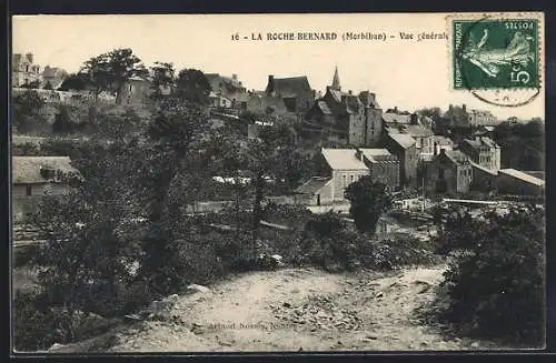 AK La Roche-Bernard, Vue générale du village et des environs