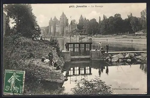 AK Josselin, Le Barrage devant le château médiéval et la rivière Oust