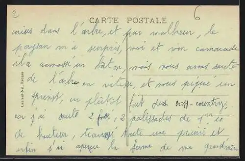 AK Larmor, La Plage de Toulhars avec bateaux et maisons en arrière-plan