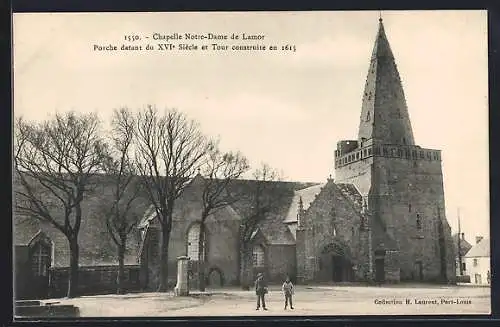 AK Lamor, Chapelle Notre-Dame de Lamor avec porche du XIVe siècle et tour de 1615