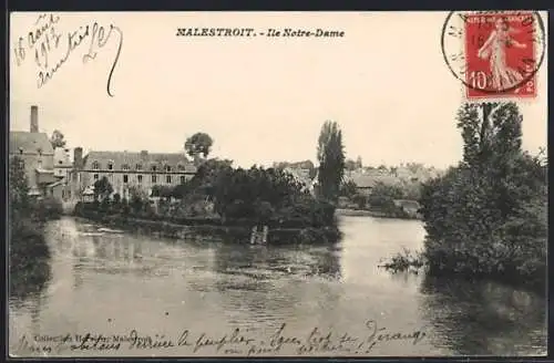 AK Malestroit, Vue de l`île Notre-Dame et de la rivière environnante