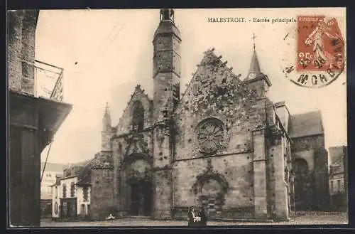 AK Malestroit, Entrée principale de l`église