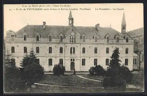 AK Thymadeuc, Le Monastère, La Facade