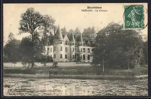 AK Trédion, Le Château et son parc arboré