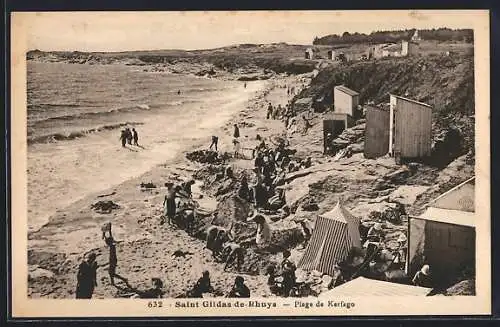 AK Saint Gildas-de-Rhuys, Plage de Kerfago animée avec baigneurs et cabines de plage