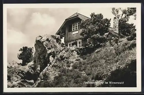 AK Teufelsteinhütte im Wienerwald, Ansicht an einer Felsformation