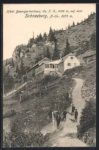 AK Baumgartnerhaus auf dem Schneeberg mit Wanderern