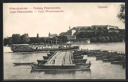 AK Peterwardein, Blick zur Festung vom Wasser aus