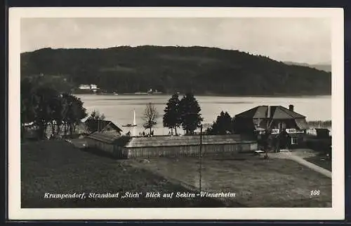 AK Krumpendorf, Strandbad Stich mit Blick auf Sekirn-Wienerheim