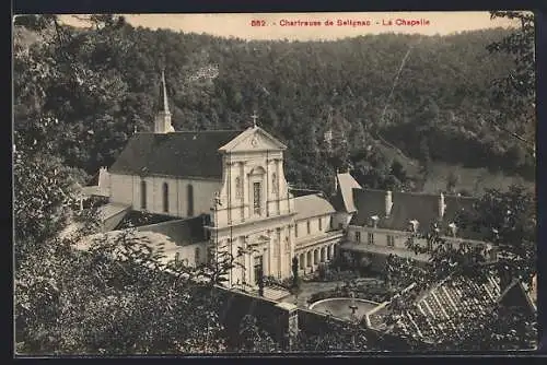 AK Sélignac, La Chapelle de la Chartreuse entourée de forêts denses