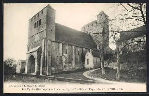 AK Les Eyzies, Ancienne Église fortifiée de Tayac, du XIIe et XIIIe siècle