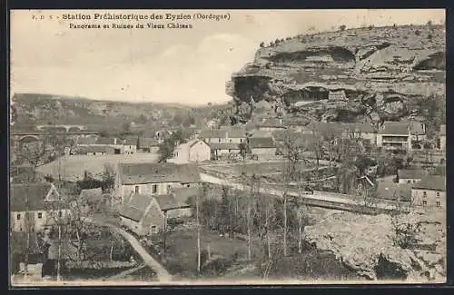 AK Les Eyzies, Panorama et Ruines du Vieux Château