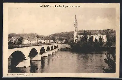 AK Lalinde, La Dordogne pittoresque avec pont et église