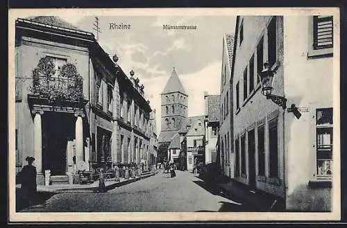 AK Rheine, Münsterstrasse mit Blick zur Kirche