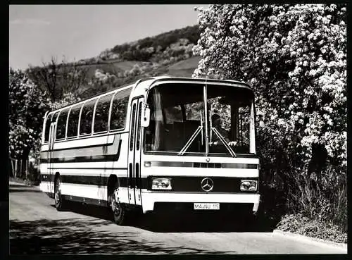 Fotografie Bus Mercedes Benz, Reisebus, Omnibus, Werkfoto