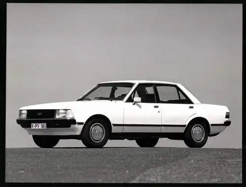 Fotografie Auto Ford Granada, weisse Limousine, Werkfoto