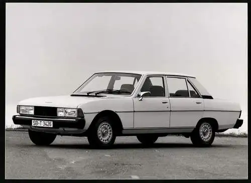 Fotografie Auto Peugeot 604, Stufenheck-Limousine, Werkfoto