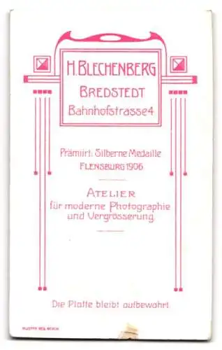 Fotografie H. Blechenberg, Bredstedt, Bahnhofstrasse 4, Zwei kleine Kinder