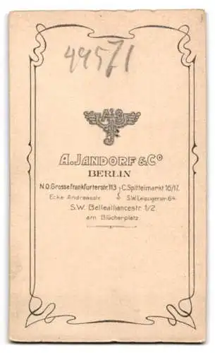 Fotografie A. Jandorf & Co., Berlin, Grosse Frankfurterstr. 113, Porträt einer Dame