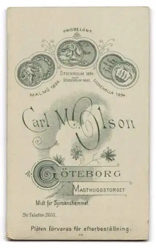 Fotografie Carl M. Olson, Göteborg, Masthuggstorget, Porträt eines eleganten Herrn