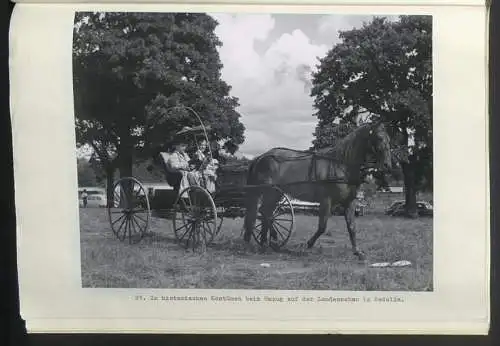 2 Fotoalben mit 68 Fotografien, Ansicht Missouri / MO, Staatsfotograf Gerald R. Massie (1911-1989) state photographer