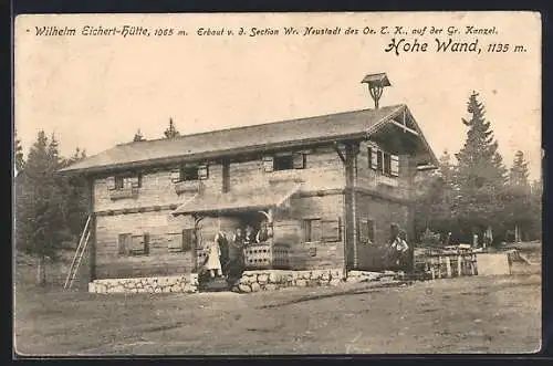 AK Wilhelm Eichert-Hütte /Hohe Wand, Berghütte der Section Wr. Neustadt OeCK, mit Gruppe im Eingang