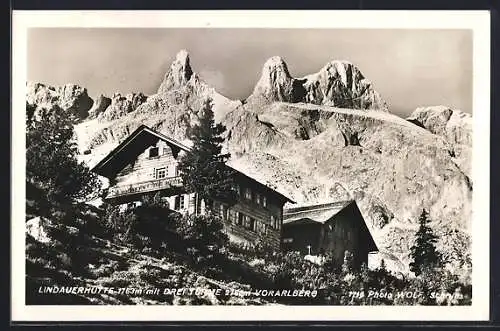 AK Lindauerhütte /Vorarlberg, Berghütte mit Drei Türme