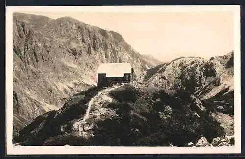 AK Voisthalerhütte, Berghütte auf der Oberen Dullwitz, Westfront