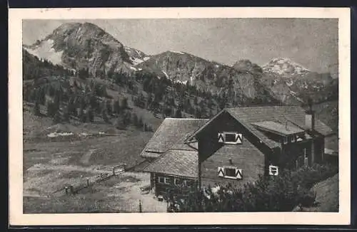 AK Südwiener-Hütte, Blick auf die Hütte