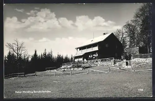 AK Berndorferhütte /Hoher Mandling, Partie am Berghaus