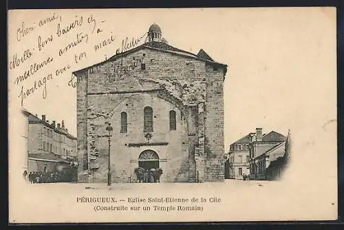 AK Périgueux, Église Saint-Étienne de la Cité, Construite sur un Temple Romain