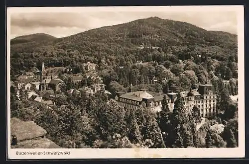 AK Badenweiler /Schwarzwald, Gesamtansicht aus der Vogelschau