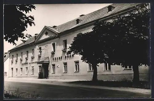 AK Altenmarkt a. d. Triesting, Gasthof Zum Schwarzen Adler