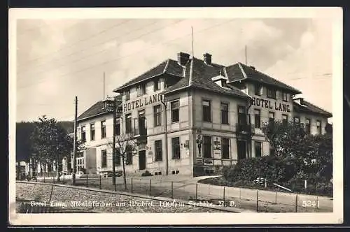 AK Mönichkirchen, Strassenpartie am Hotel Lang