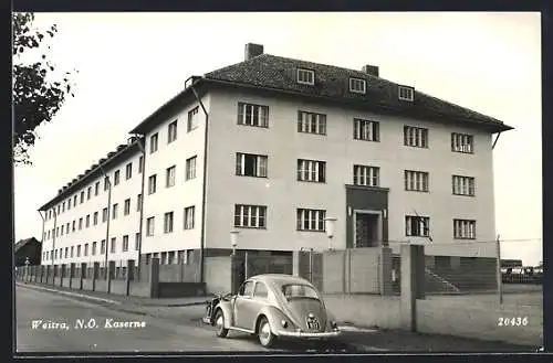 AK Weitra /N.Ö., VW-Automobil an der Kaserne