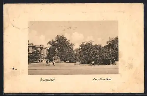 AK Düsseldorf, Cornelius-Platz mit Denkmal