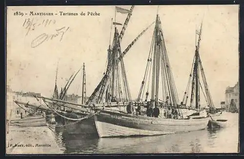 AK Martigues, Tartanes de pêche au port