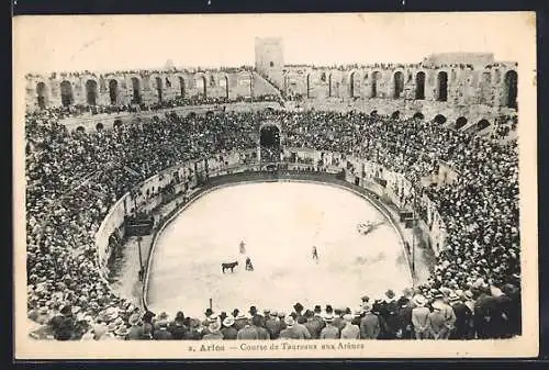 AK Arles, Course de Taureaux aux Arènes