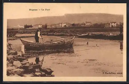 AK Rognac, Le Port avec un pêcheur et son bateau