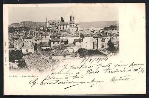 AK Istres, Vue générale de la ville et des toits anciens