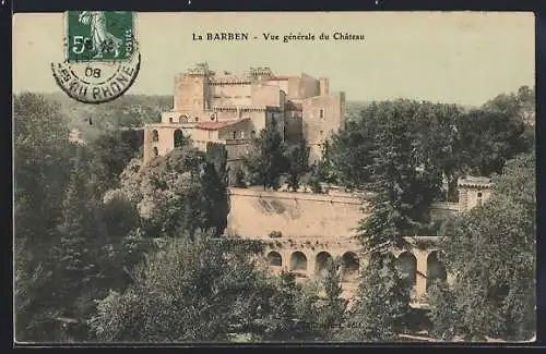 AK La Barben, Vue générale du Château