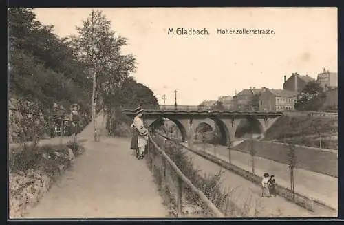 AK M. Gladbach, Hohenzollernstrasse mit Promenade u. Brücke