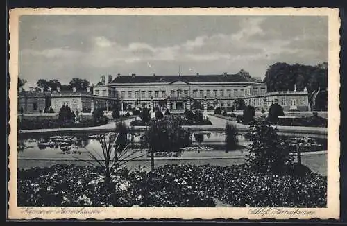 AK Hannover-Herrenhausen, Schloss mit Anlagen, Frontansicht