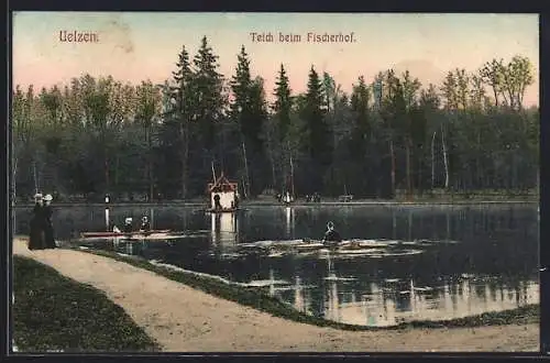 AK Uelzen, Teich beim Fischerhof, mit Bootspartie