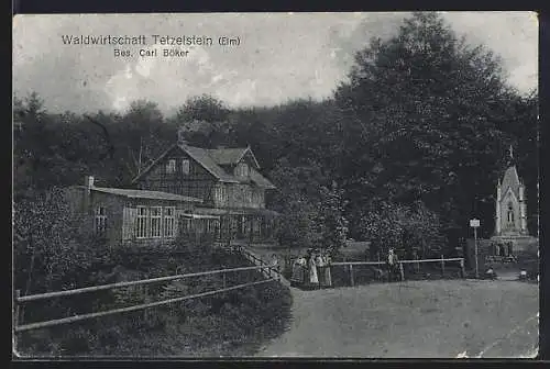 AK Tetzelstein /Elm, Gasthaus Waldwirtschaft Tetzelstein C. Böker mit Denkmal