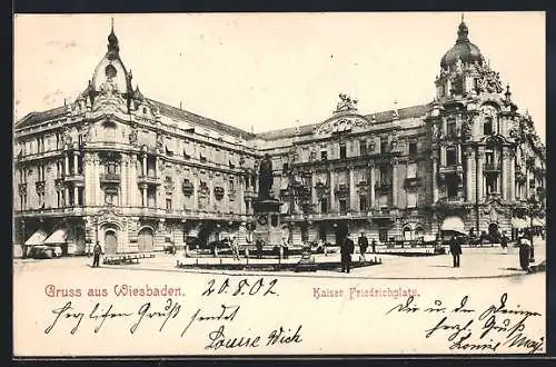 AK Wiesbaden, Kaiser Friedrichplatz mit Denkmal