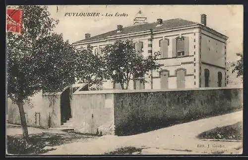 AK Puyloubier, Les Écoles