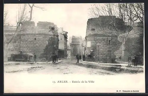 AK Arles, Entrée de la Ville